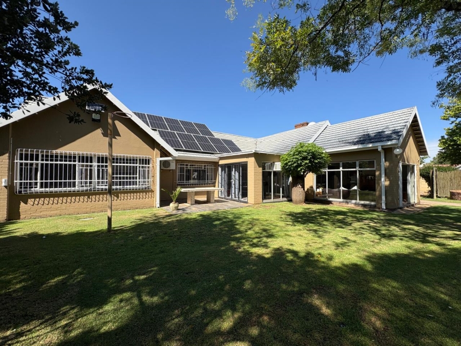 4 Bedroom Property for Sale in St Helena Free State